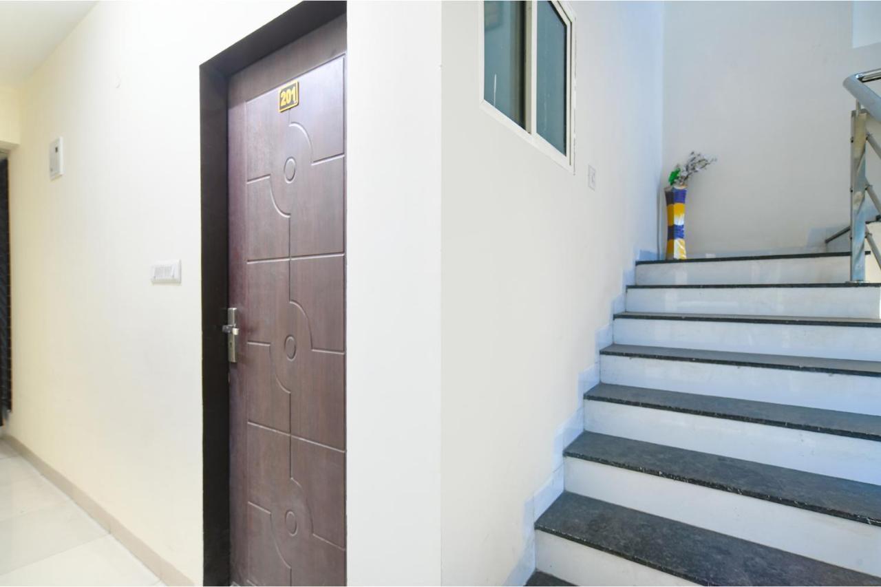 Fabexpress Golden Villa Indore Exteriör bild